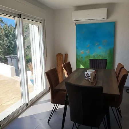 Casa Luna * موخاكار